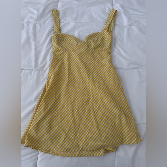 Princess Polly Dresses & Skirts - Princess Polly mini dress